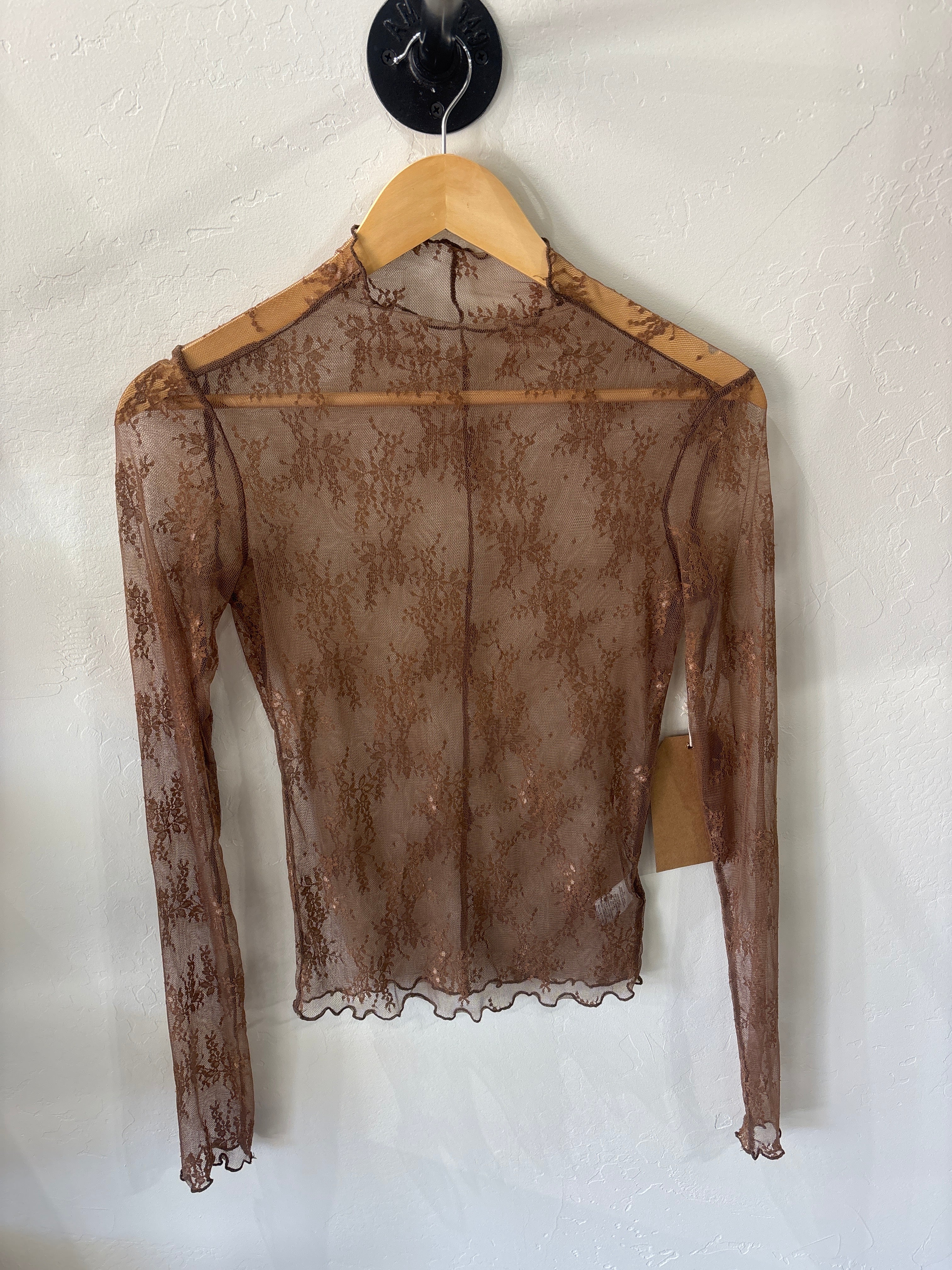 Brown lace under shirt long sleeve